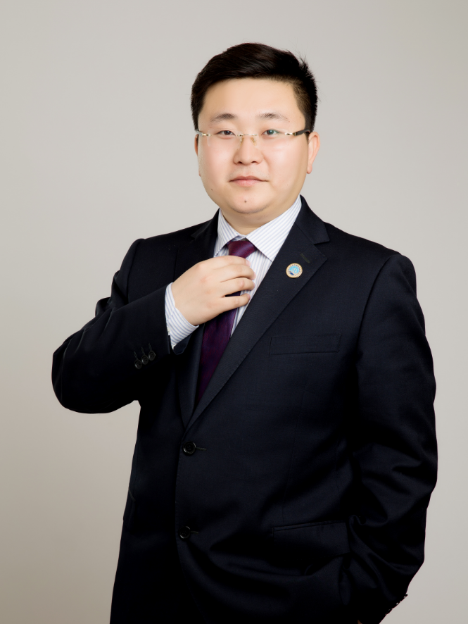 李琦