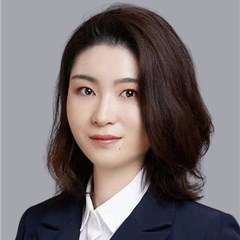 褚芸